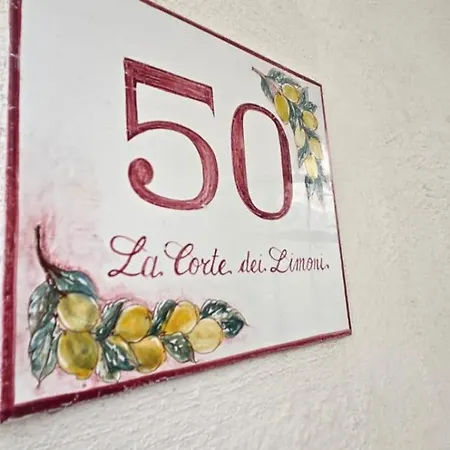 La Corte Dei Limoni