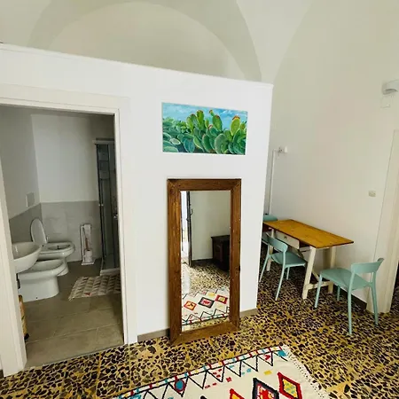 La Corte Dei Limoni